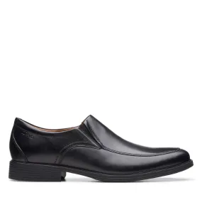 Clarks Whiddon Step Shoes (Wide Fit)