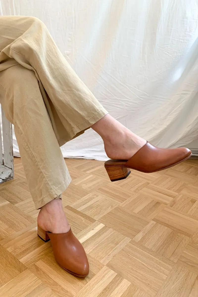 FABIOLA Mule Cognac